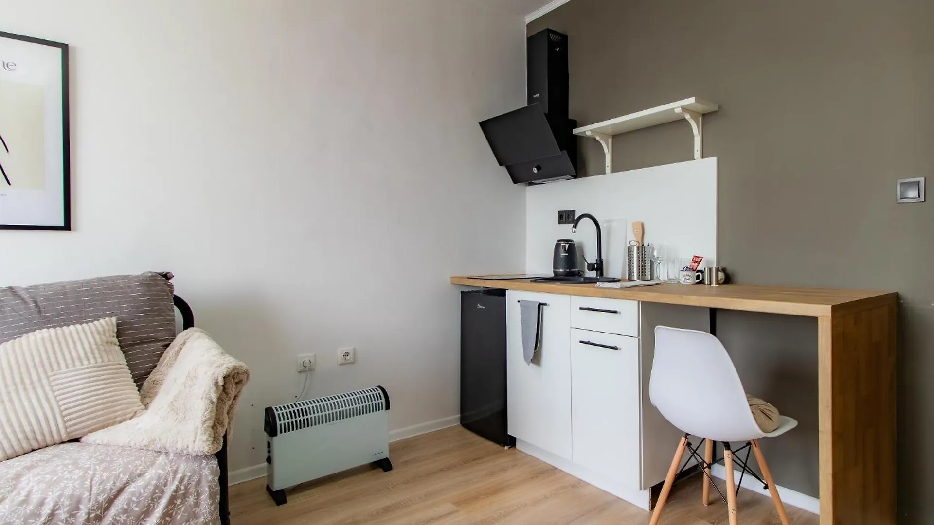 Apartment Largo Loft - Central Sofia Studio