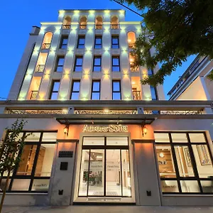 Aurora Hotel